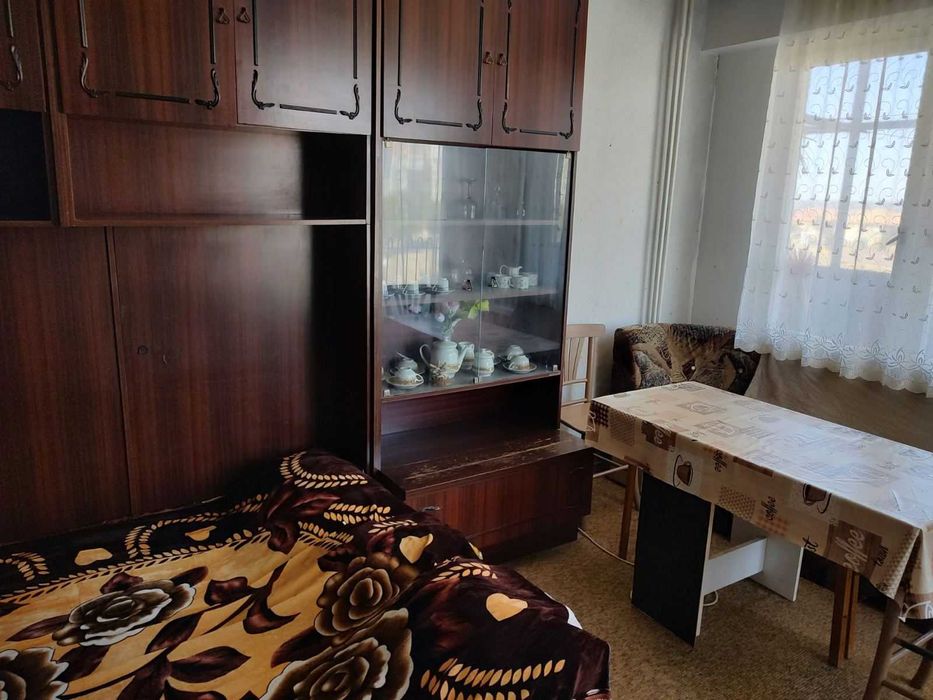 Дава се под наем Двустаен апартамент в Разград, Орел - 75 кв.м за 200 € - Снимка #6