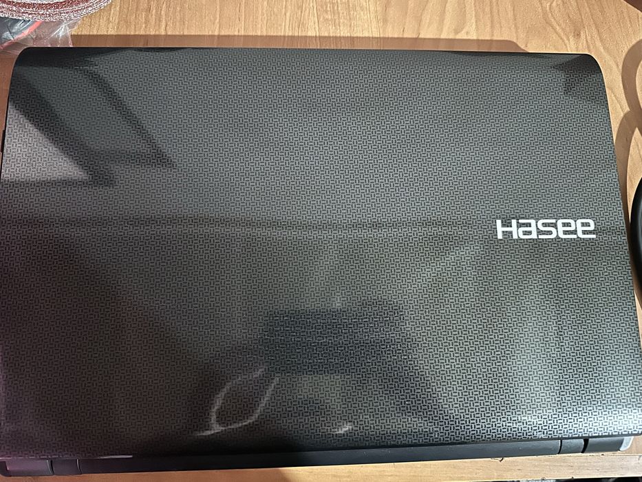 Продам офисный ноутбук