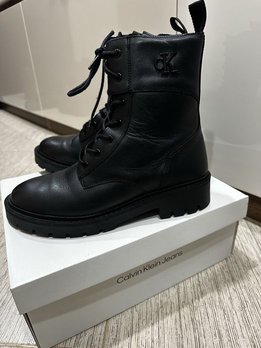 Оригинални Calvin Klein Jeans кожени боти