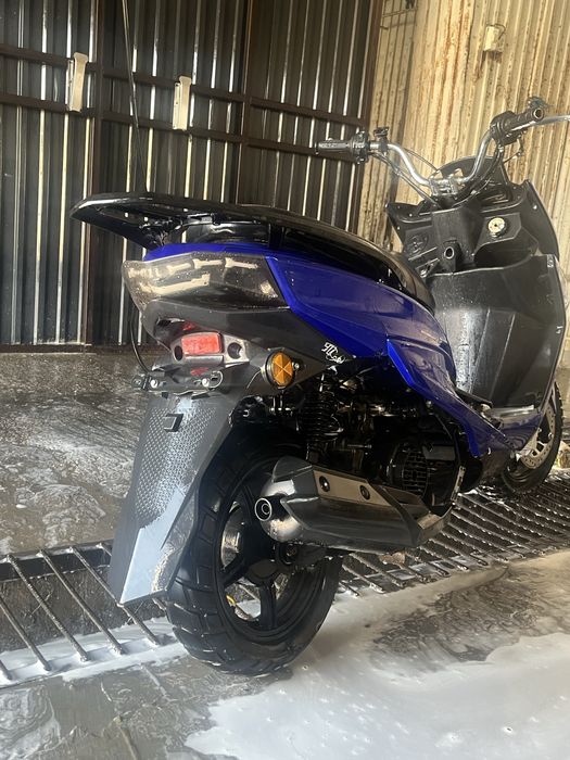 Мопед Макси 180куб беннали