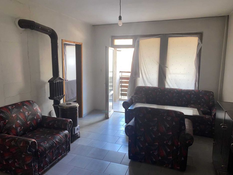 Продава се Тристаен апартамент в Чепеларе - 67 кв.м за 523 €/кв.м - Снимка #1