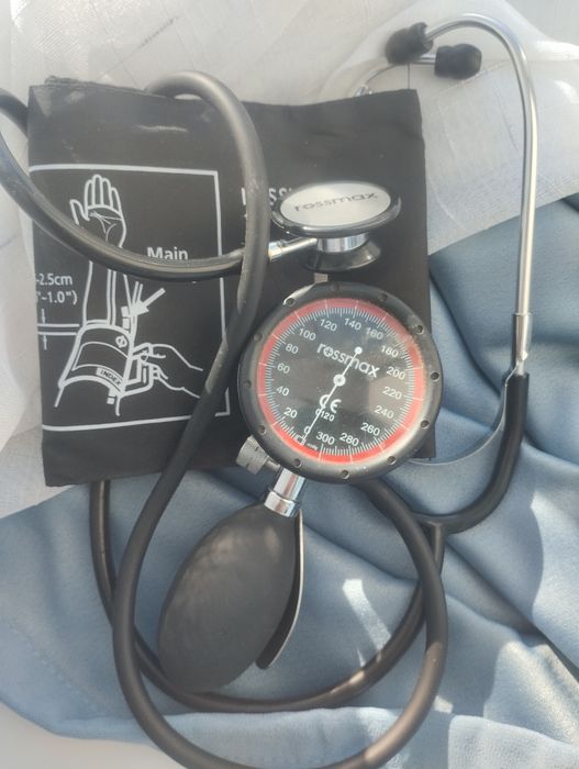 ТОНОМЕТР Rossmax механический