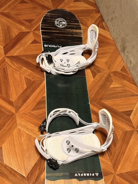 Placă Snowboard FIREFLY  150 + Legături FIREFLY–Gata de distracție
