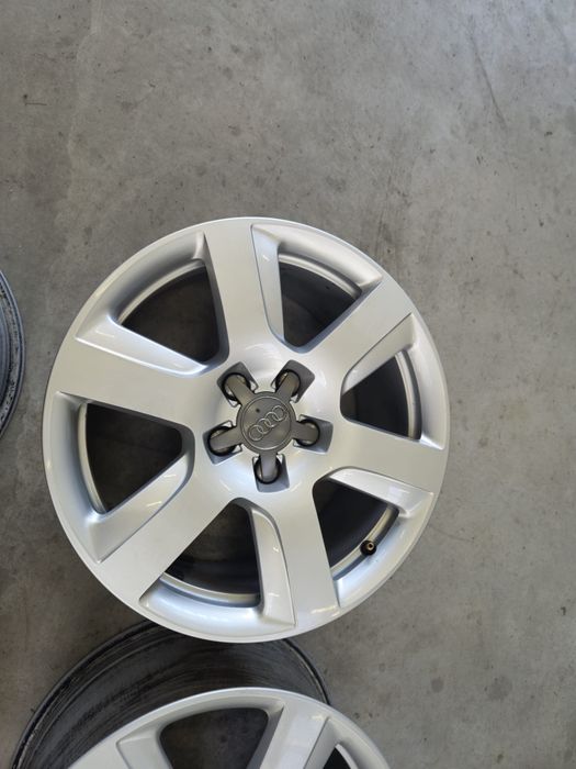 Jante Audi A6 C7 Q5 A4 B8 B9 R17 originale stare foarte buna// 5x112