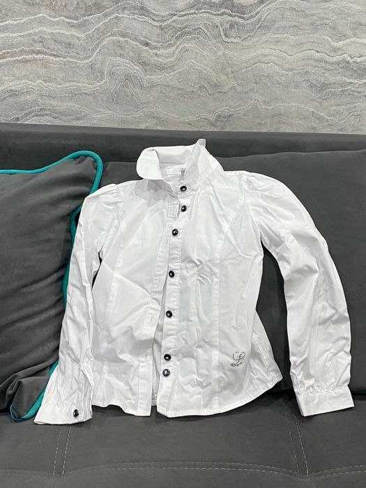 Продам школьные рубашки