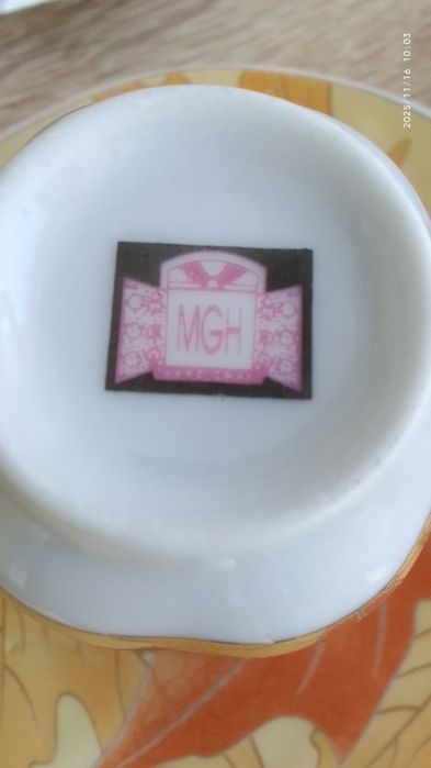 Китайски порцеланови сервизи за чай/кафе