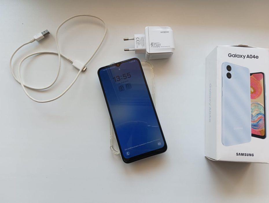 Продам телефон Samsung a04e