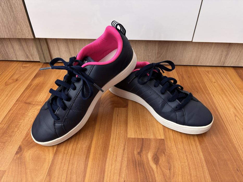 Дамски обувки номер 37 и 38