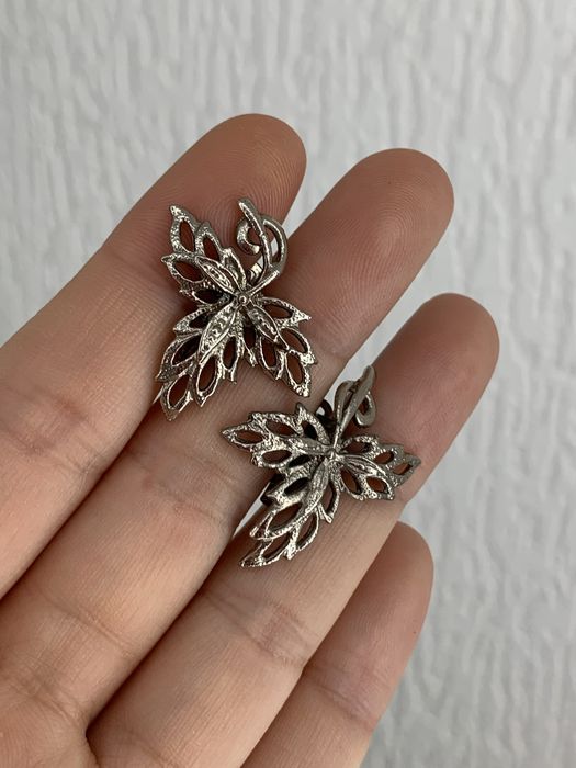 Винтажные клипсы и серьги