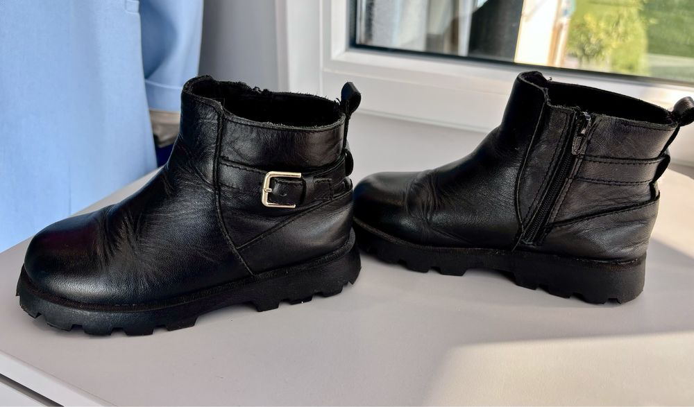 Ghete Zara marimea 26 piele naturala