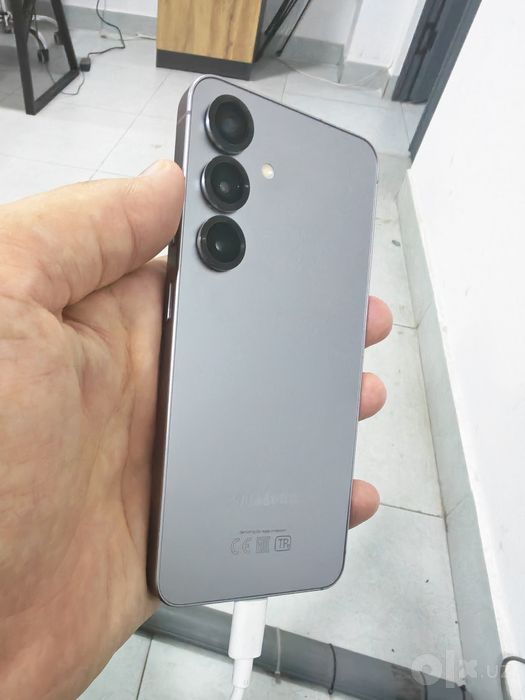 Samsung S25 12/128 Silver