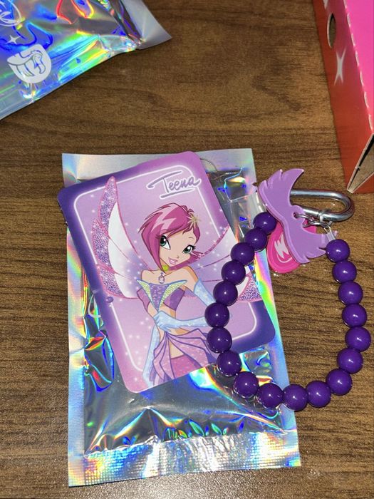 Лимитированный брелок с Текной  от winx и dodopizza.