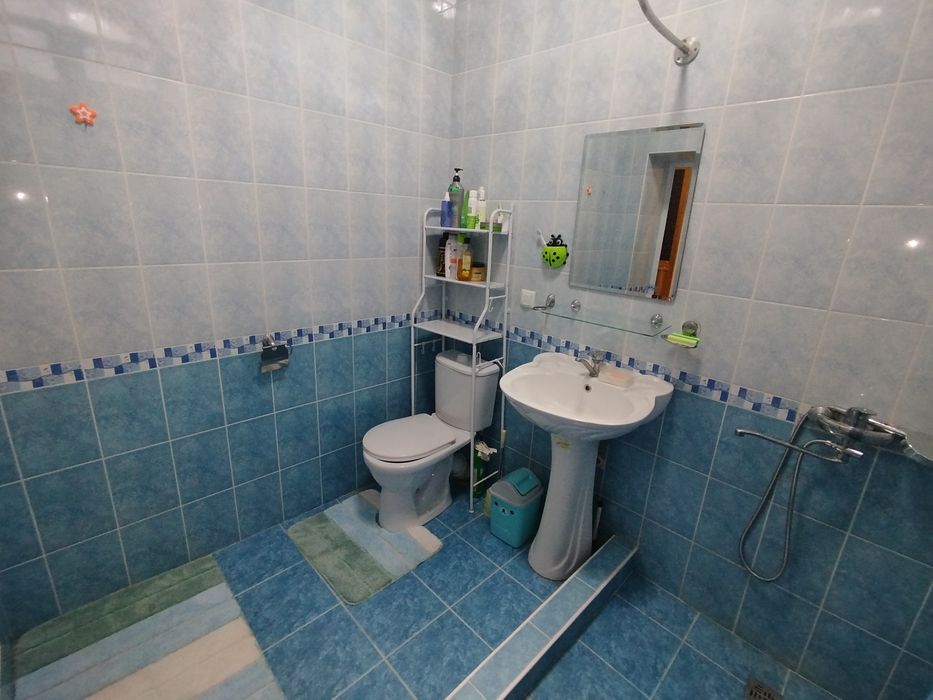 Тошкент тумани, Парвозда шинам 5.5 сотихли ҳовли сотилади!