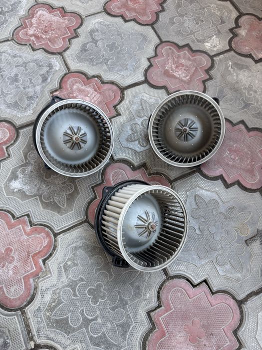 Марк2 Марк90,100 моторчик печки Mark90,100 Mark2 Chaser Cresta 90