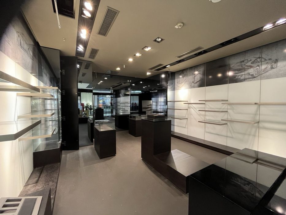 Мебели за аксесоари от Porsche Design