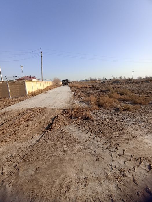 Уй жой учун ер урни сотилади