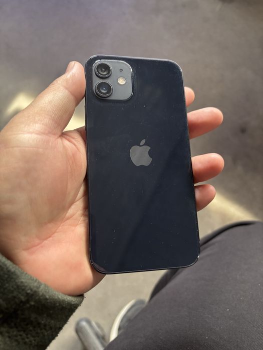 Iphone 12               .