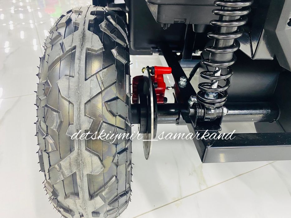 Детский электромобиль