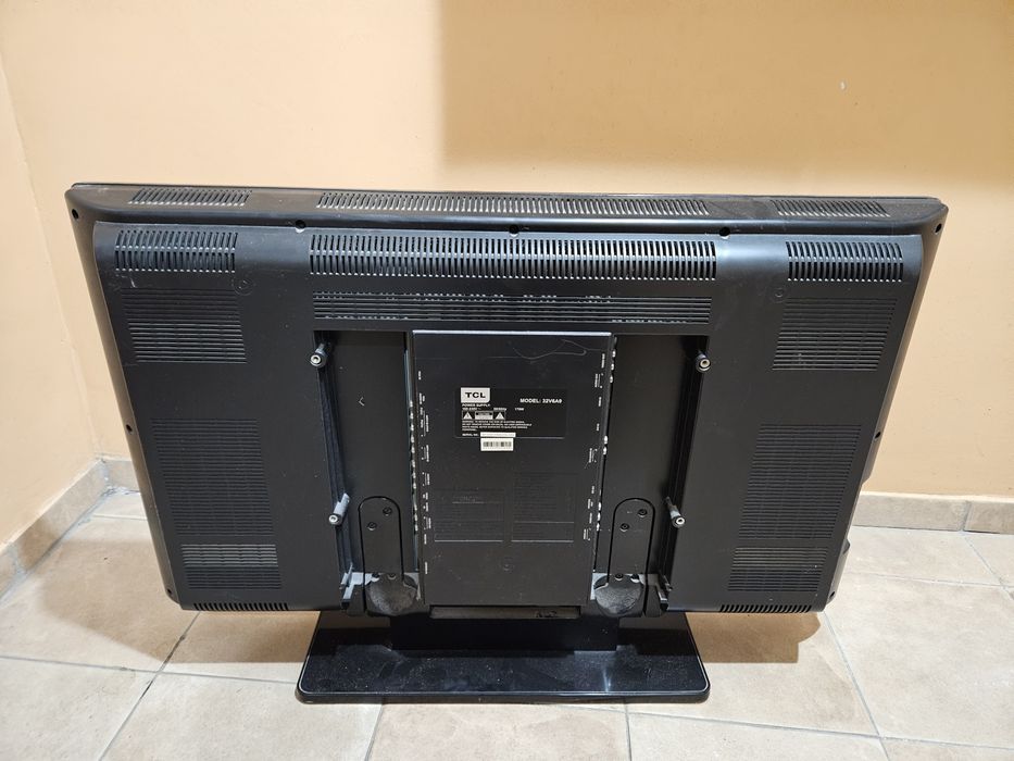 Плазменый телевизор TLC 32V6A9