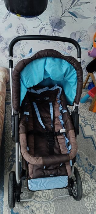Продам коляску зима-лето