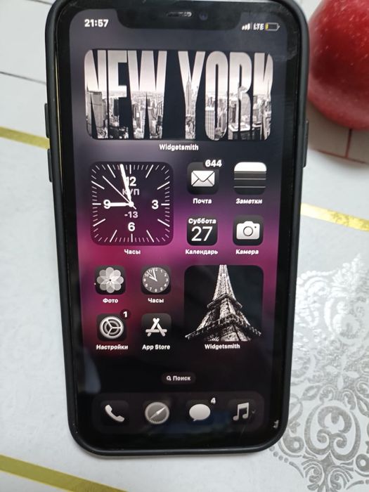 Продам iPhone 11