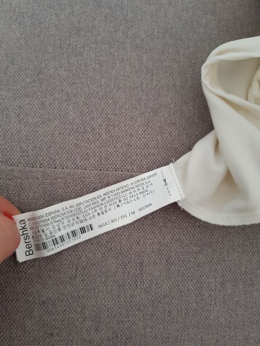 Rochie Bershka S/M ivory scurta