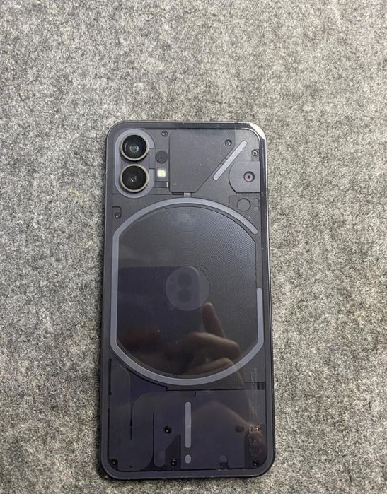 Продам nothing phone 1