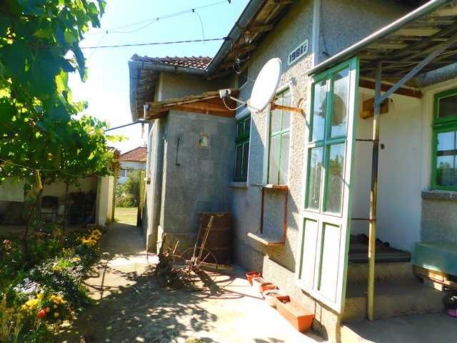 Продава се Къща в Търговище, Център - 80 кв.м за 427 €/кв.м - Снимка #19