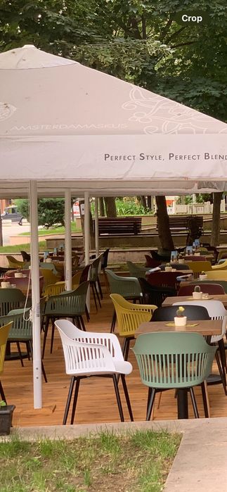 Продавам градински столове, столове за заведение.