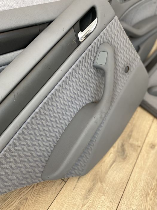 Дверные карты на бмв Е46