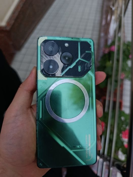 Tecno Pova 6 Pro 5G