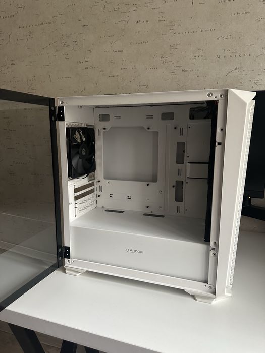 Корпус Ardor MS2 + 4 вертушки ID Cooling