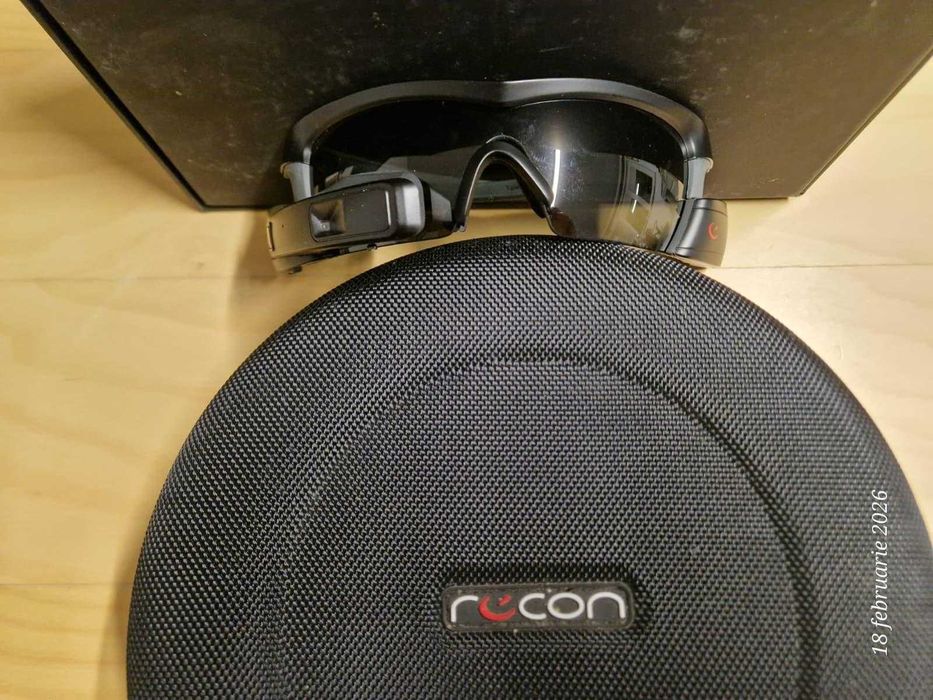 Ochelari Smart, Recon JET