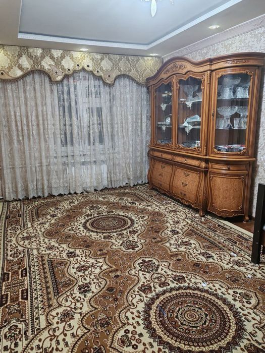 Uy sotiladi 9 etajkani 4 etaji 3 honali kvartira