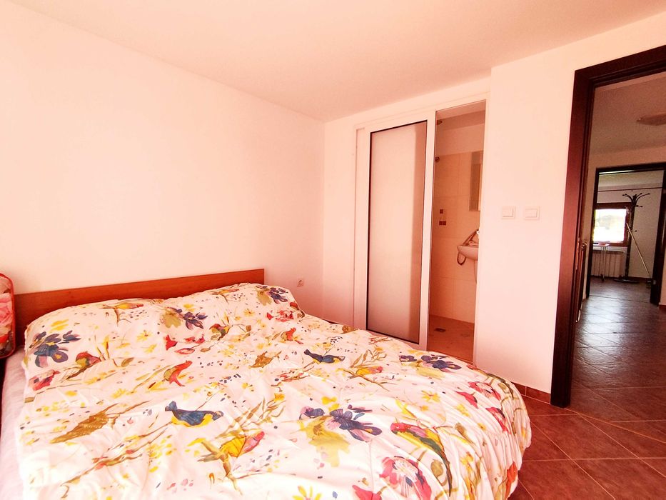 Продава къща в с. Горочевци