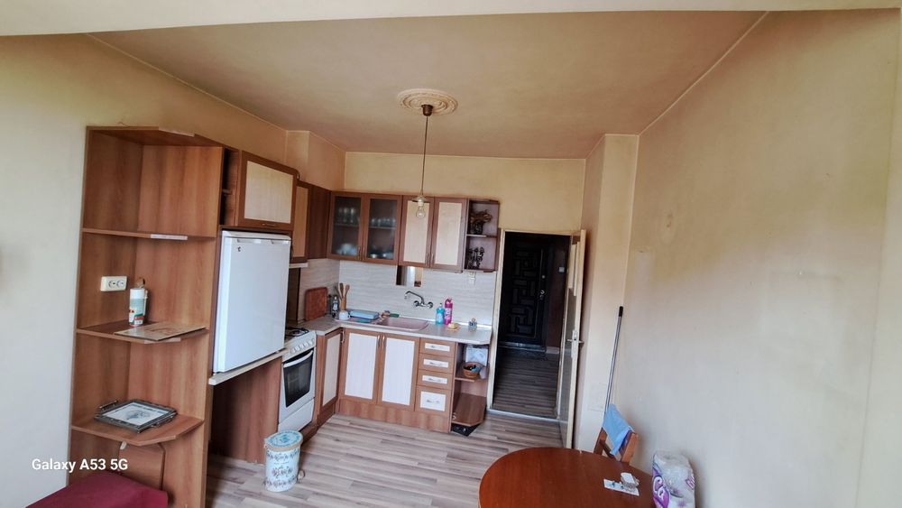 Продава се Двустаен апартамент в Сливен, Българка - 69 кв.м за 1035 €/кв.м - Снимка #1
