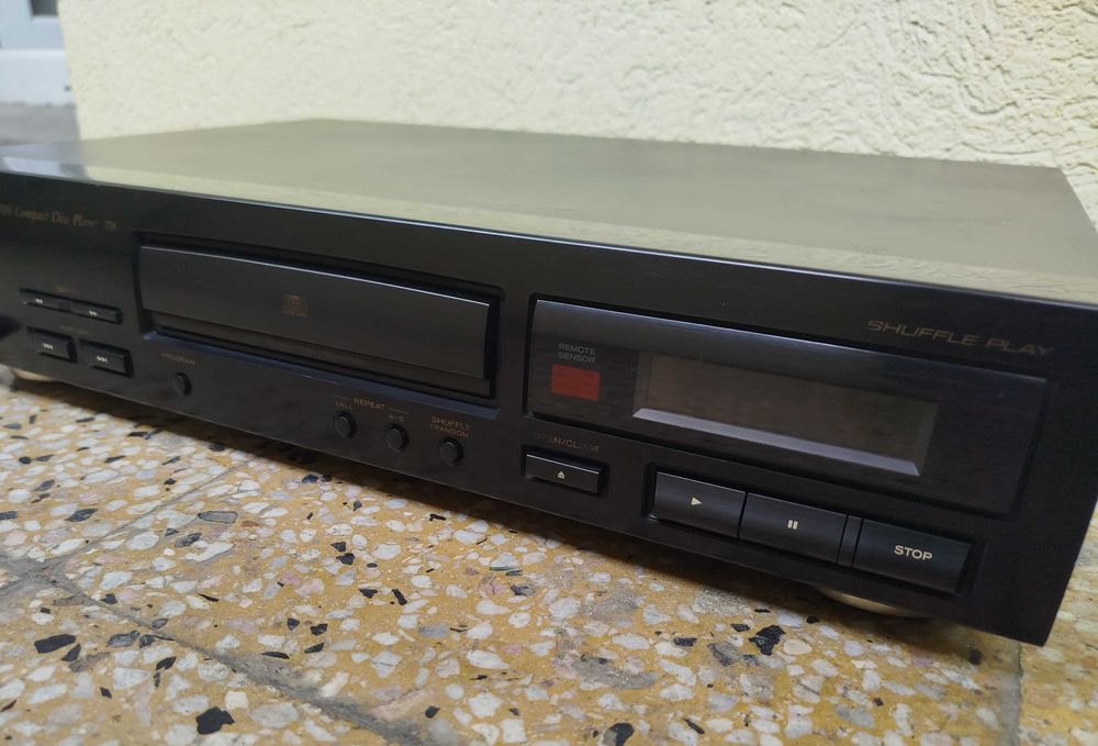 CD player TEAC CD-P1100