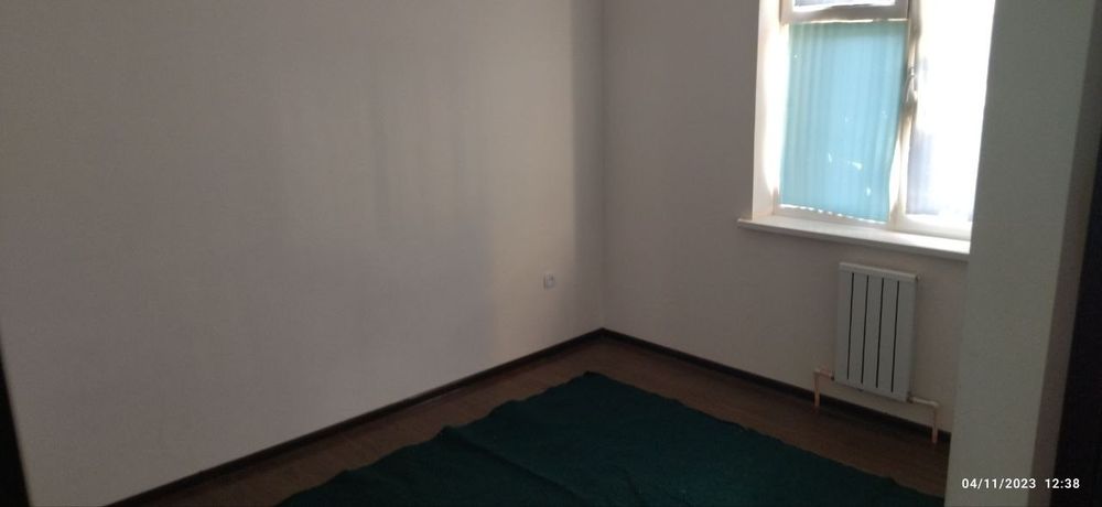 Qarshi kvartira sotiladi