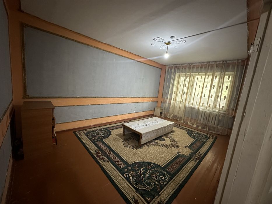 6 микр дом 2 вдоль дороги, сдаю на долгий срок