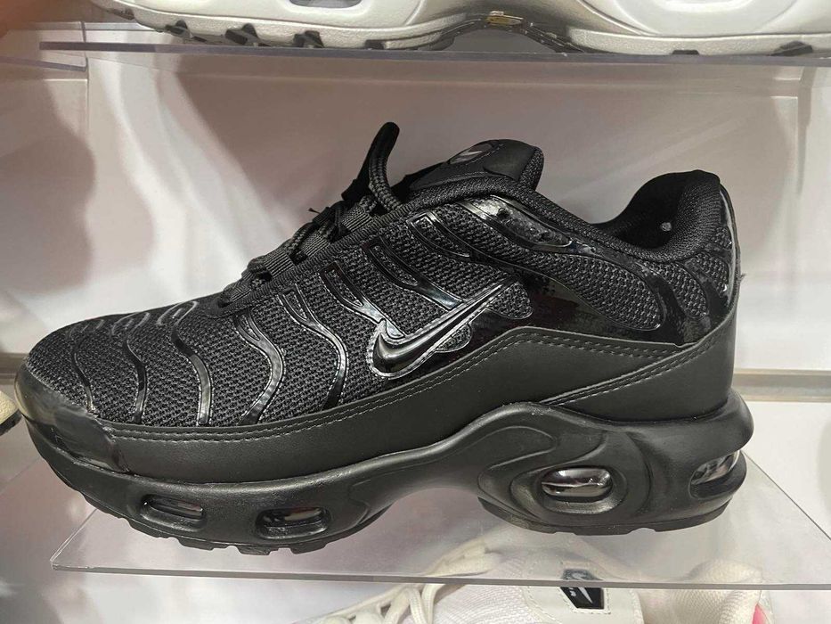 Nike TN унисекс спортни маратонки