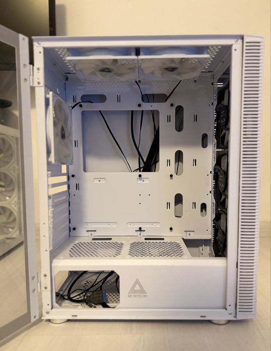 Carcasă Montech X3 Mesh White 6 Fan uri