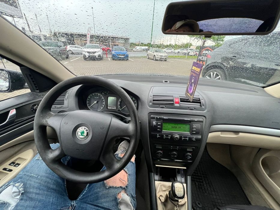 SKODA Octavia 2009 — imagine 5