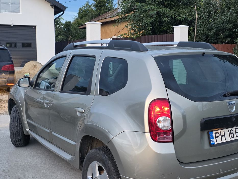 Dacia duster 1.6 GPL 2013 unic proprietar. SE POATE ACHIZIȚIONA SI IN RATE  garanție/ livrare