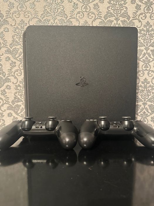 PlayStation slim 1 TB