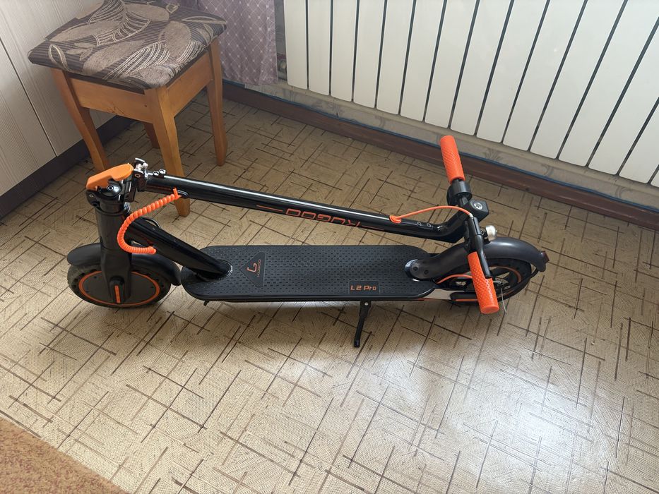 Самокат kuggo оранжевый