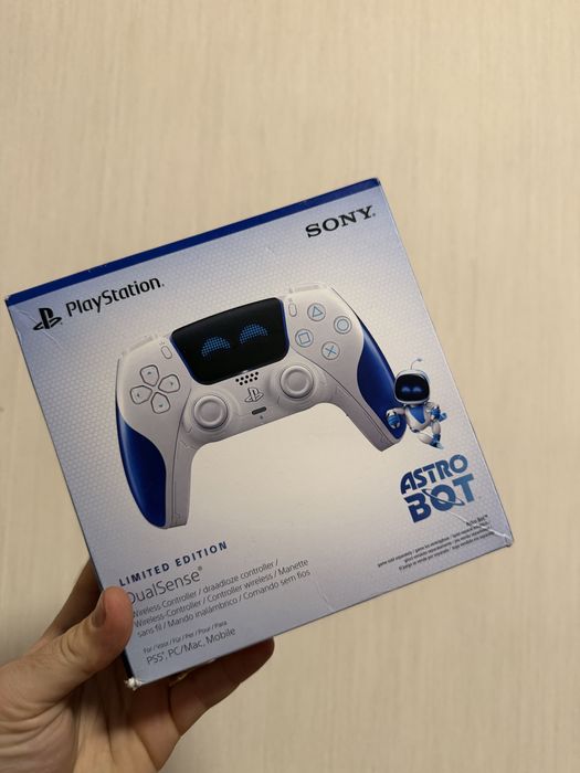 Controller Wireless PlayStation 5 (PS5) DualSense, Astro Bot, Sigilat