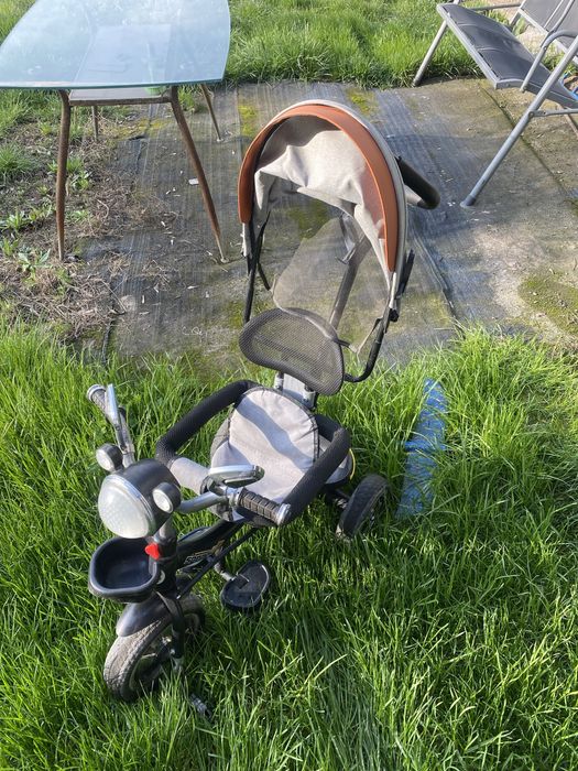 Велосипед детский трех колесный