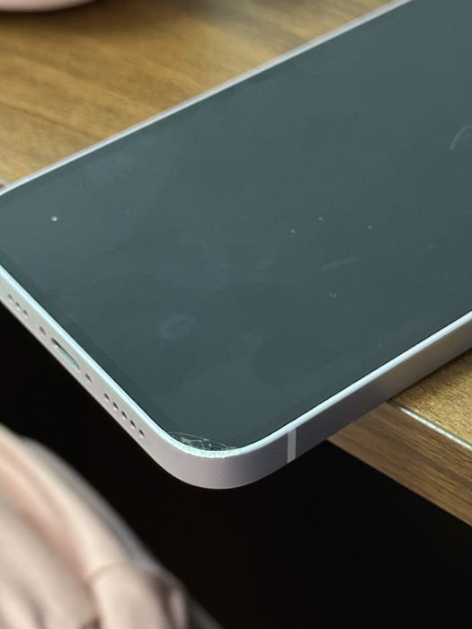 Продам Iphone 14, 128 гб