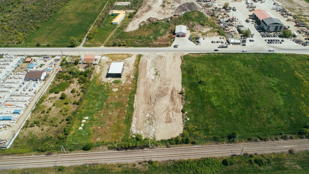 Vand teren 5000 m² la iesirea din Tecuci spre Draganesti!