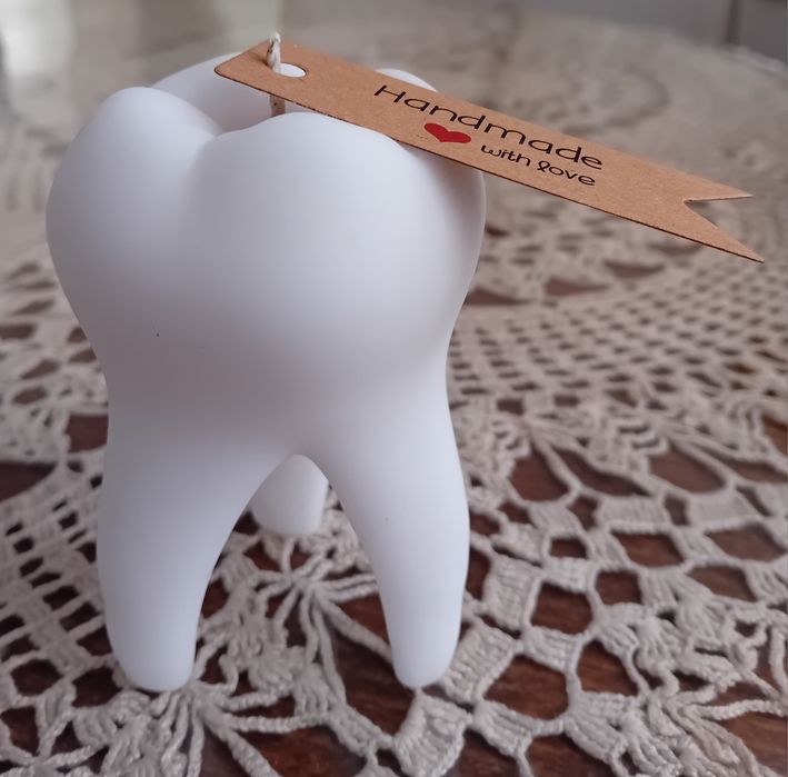 Ароматна свещ подарък за вашия зъболекар